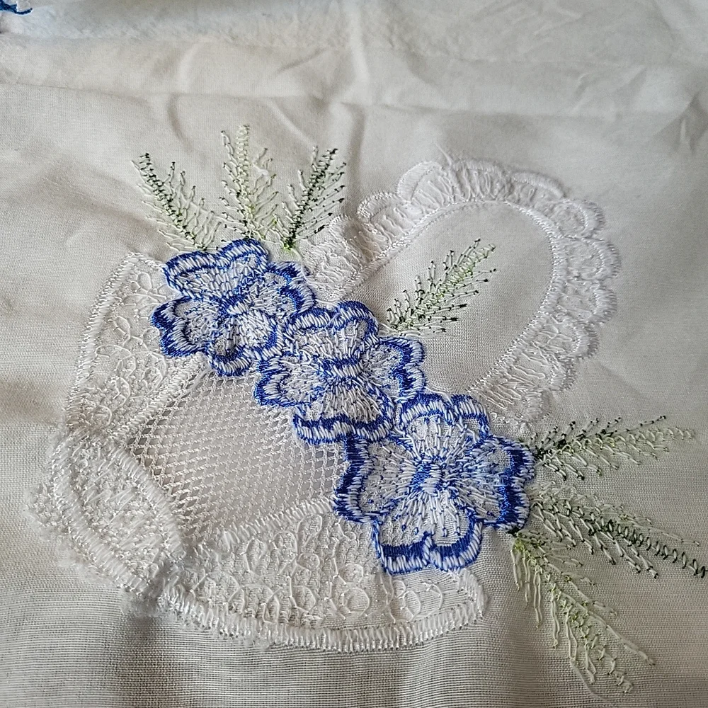 1940s Vintage Embroidered Floral Dresser Scarf Set Of 2 Portugal